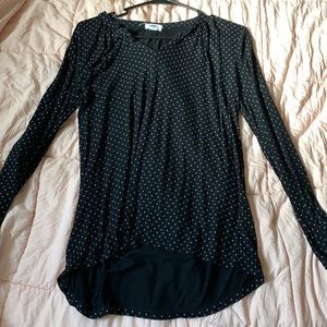 black long sleeve with white diamond shapes